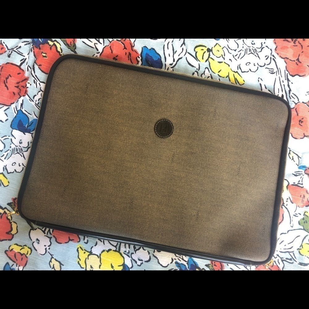 Vintage 1990s Fendi folio/laptop case AUTHENTIC